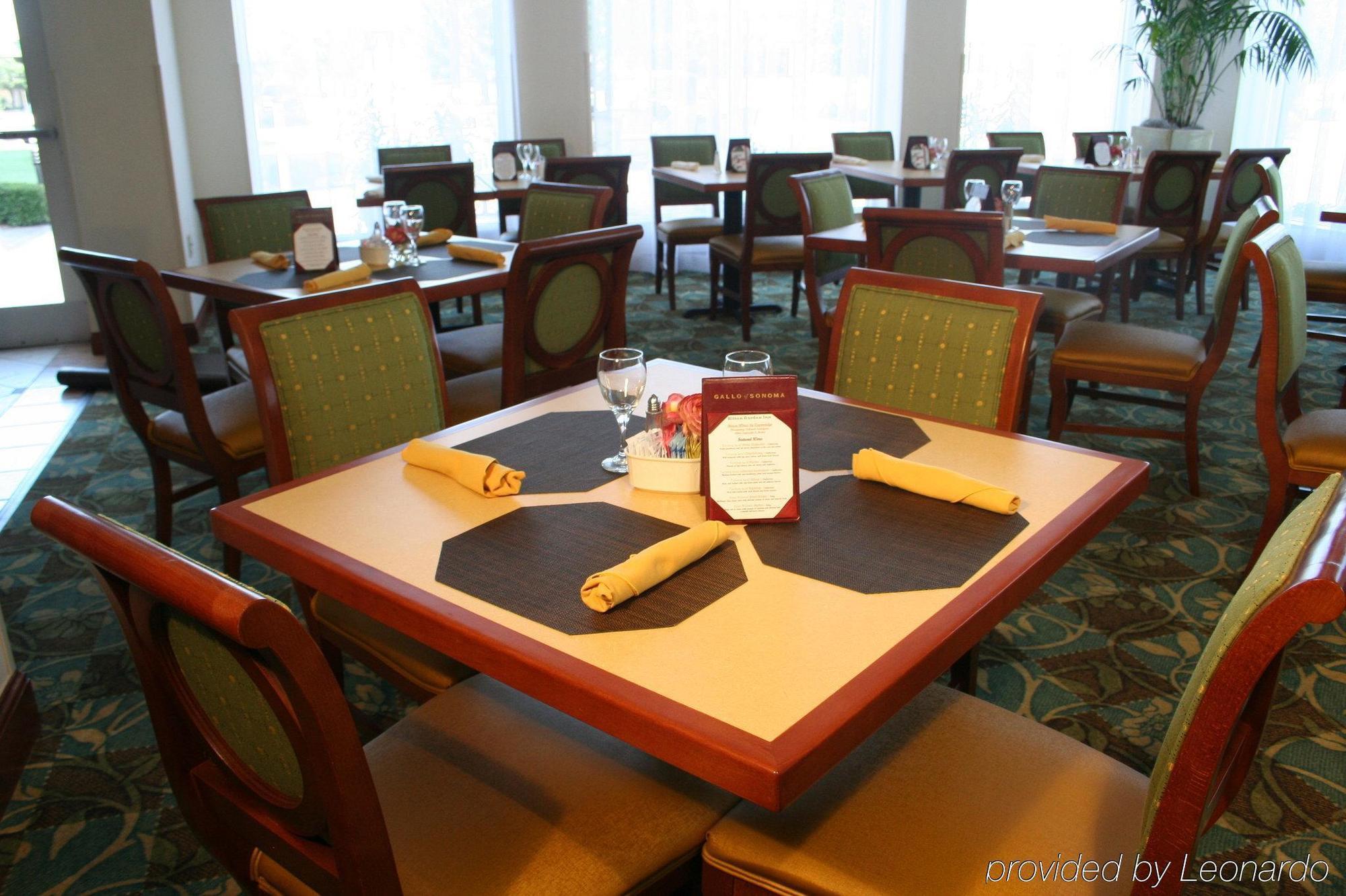 Hilton Garden Inn Oklahoma City Airport מסעדה תמונה